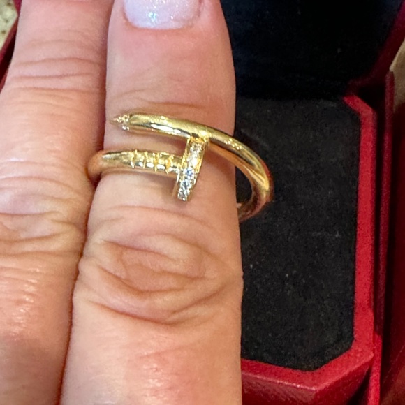 Cartier yellow gold Juste Un Clou ring with diamonds - Picture 3 of 16
